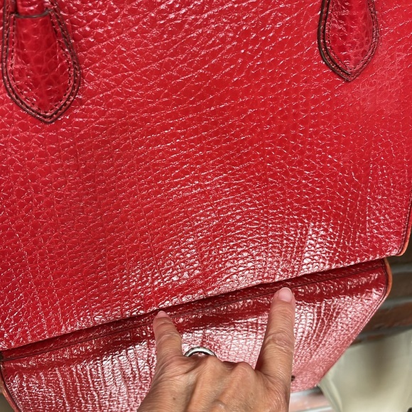 Red leather DKNY handbag - Picture 12 of 12